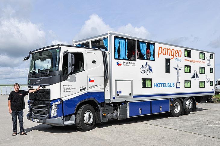 Nový hotelbus "Američan" pro poznávací zájezdy jižní Amerika Nový hotelbus "Američan" pro poznávací zájezdy jižní Amerika