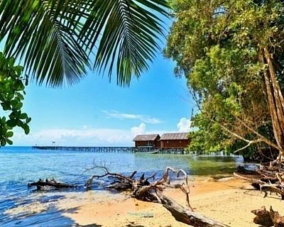 Raja Ampat - Wayag Klenoty Korálového trojúhelníku, Indonésie